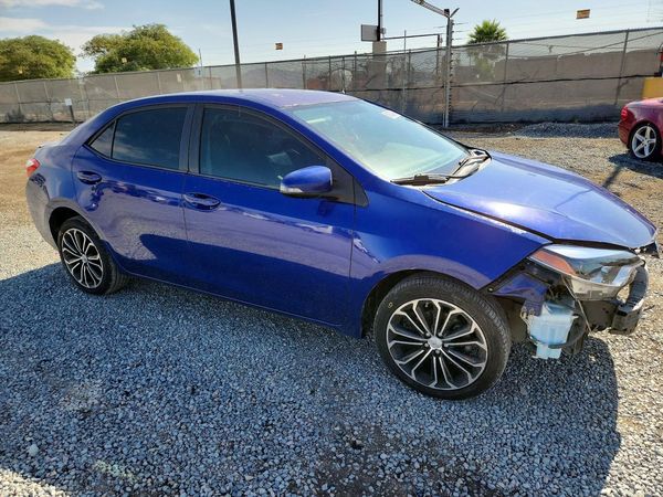 2016 TOYOTA COROLLA