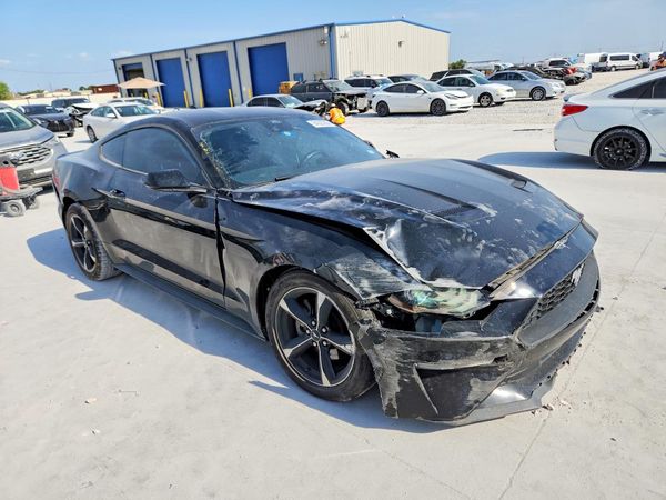 2021 FORD MUSTANG I4 Coupe — Passenger 3/4