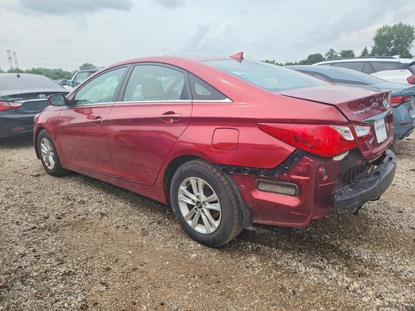 2013 HYUNDAI SONATA GLS/ GLS Popular