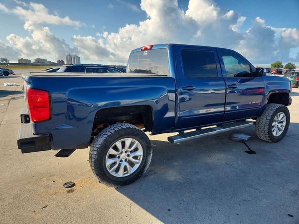 2018 CHEVROLET SILVERADO LT