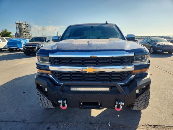 2018 CHEVROLET SILVERADO LT