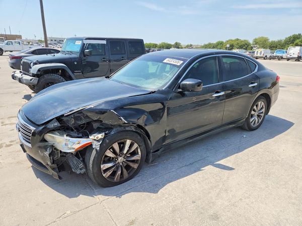 2013 INFINITI M37 — DSFA — Front 3/4