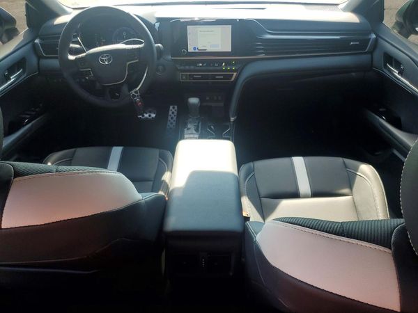 2026 TOYOTA CAMRY