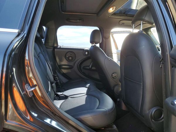 2013 MINI COOPER