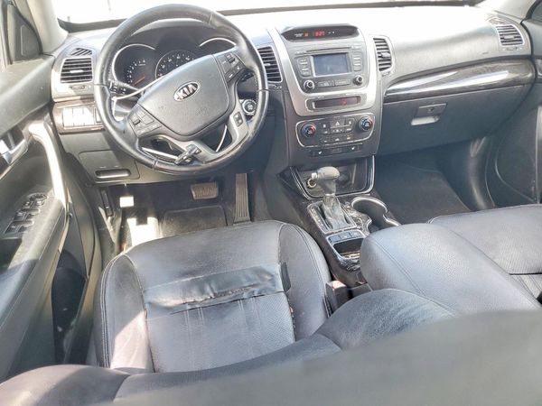 2014 KIA SORENTO Base/ LX