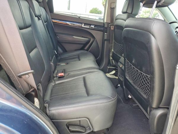 2014 KIA SORENTO Base/ LX