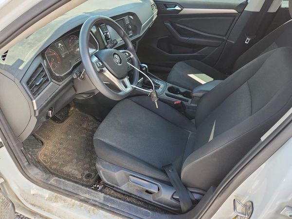 2021 VOLKSWAGEN JETTA S / SE / R-Line