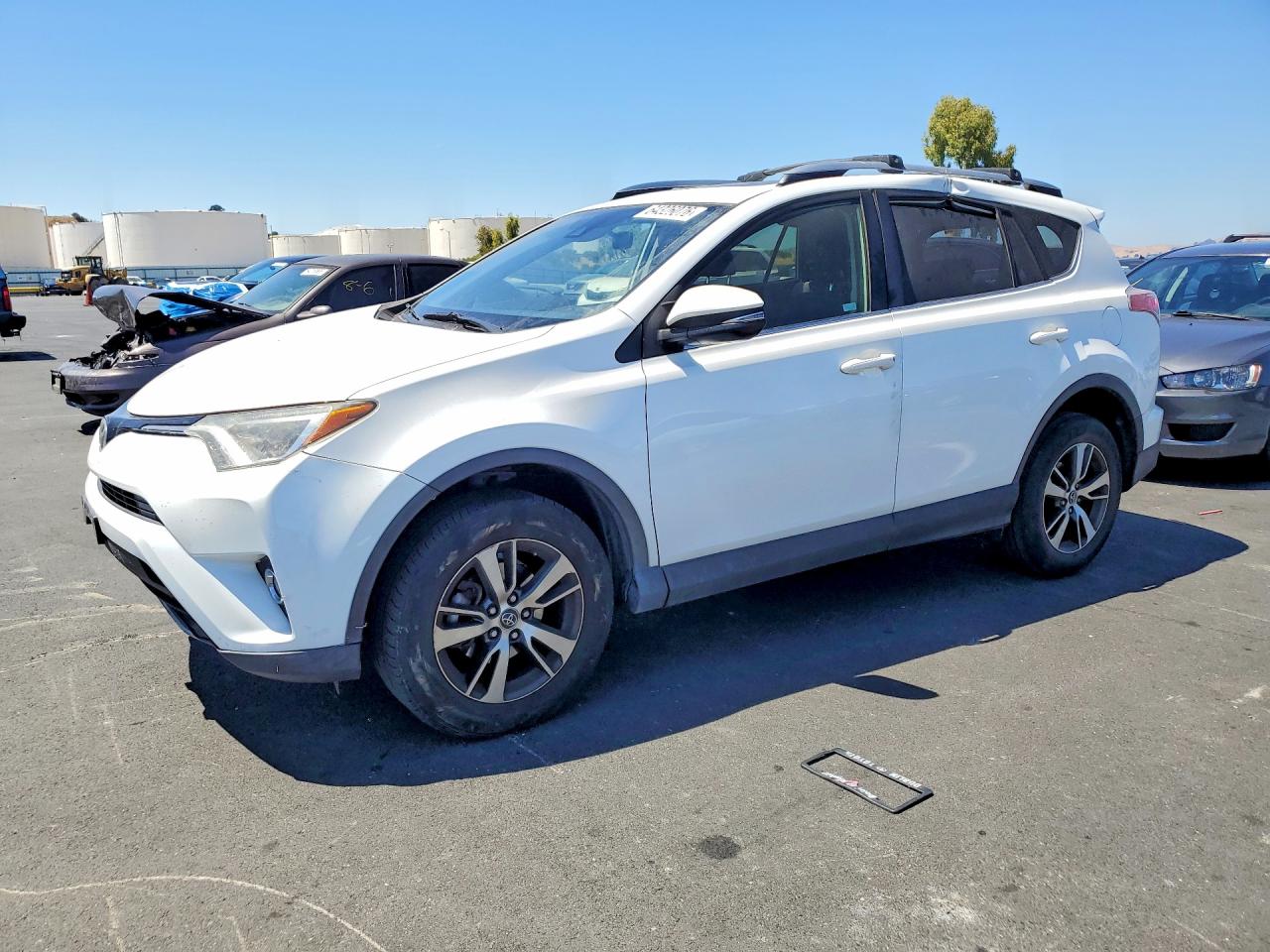 2017 TOYOTA RAV4 XLE