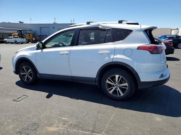 2017 TOYOTA RAV4 XLE