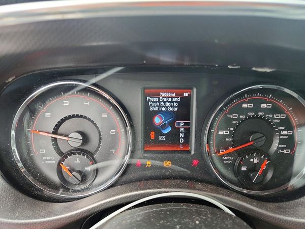 2013 DODGE CHARGER SE