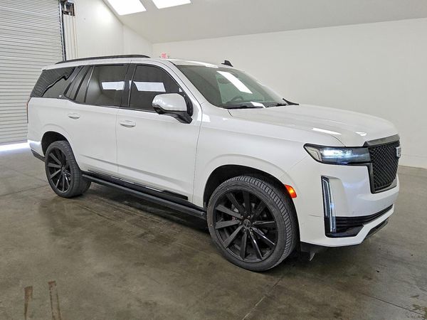 2021 CADILLAC ESCALADE Sport — Passenger 3/4