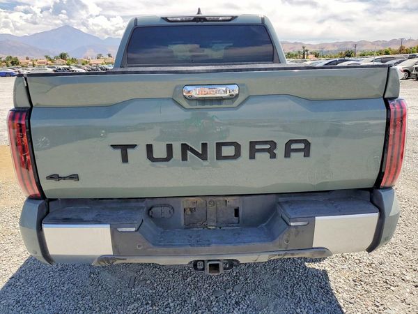 2024 TOYOTA TUNDRA