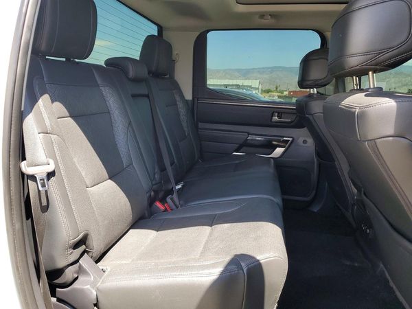 2024 TOYOTA TUNDRA