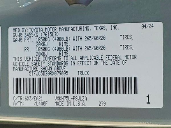 2024 TOYOTA TUNDRA