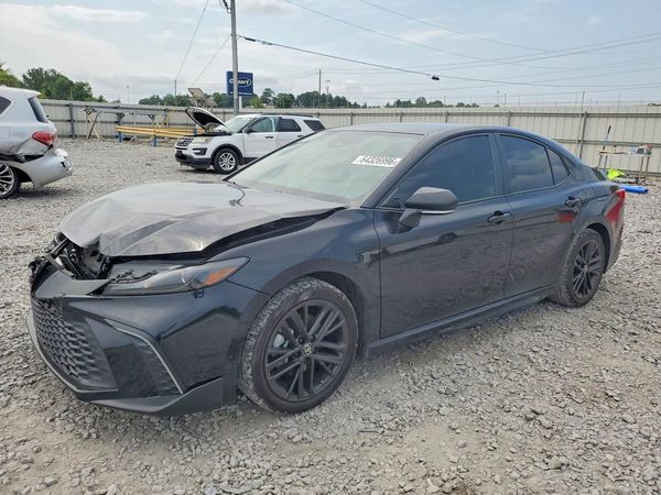 2025 TOYOTA CAMRY