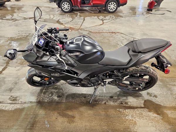 2026 KAWASAKI EX500