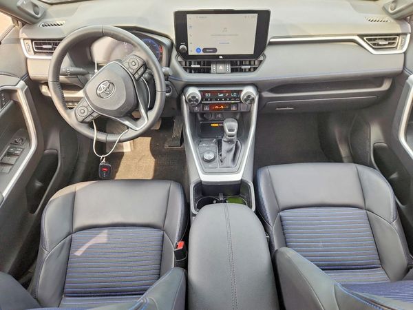 2025 TOYOTA RAV4 XSE