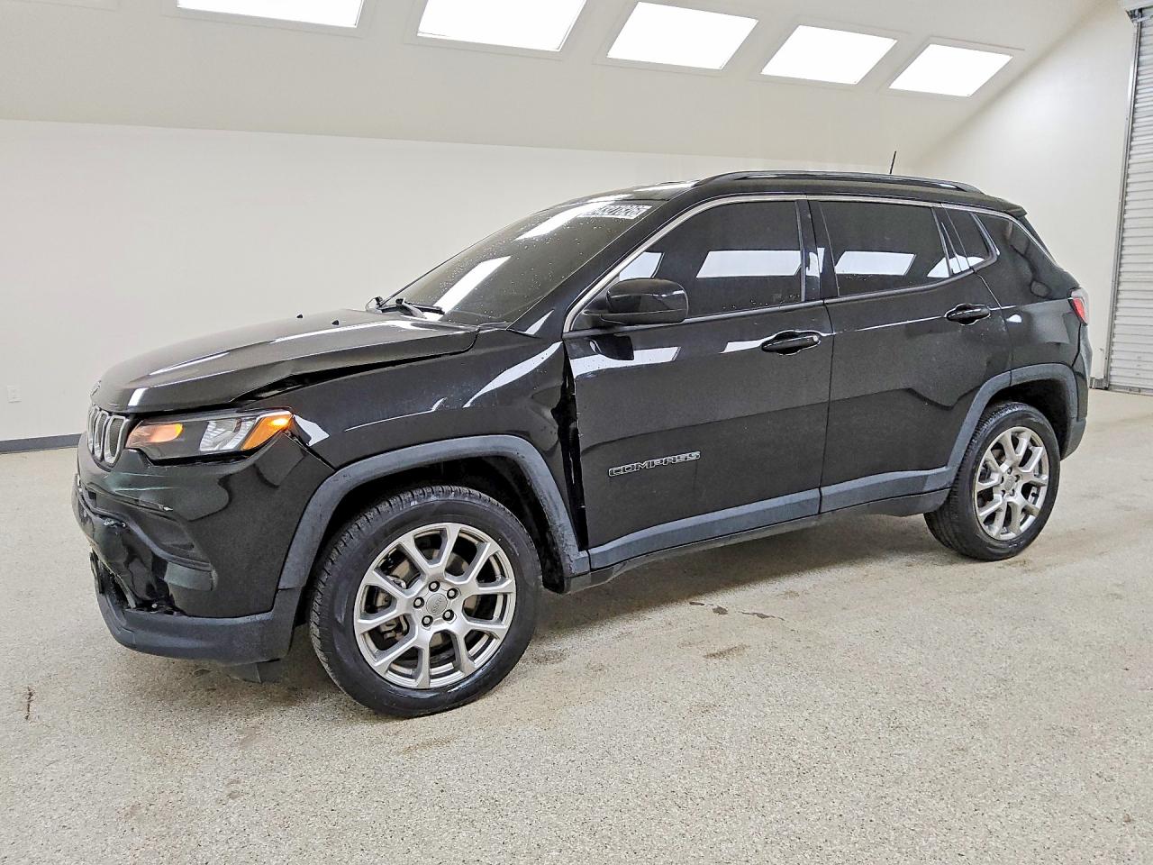 2022 JEEP COMPASS Latitude Lux, Altitude