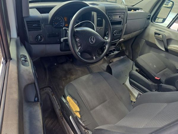 2013 MERCEDES-BENZ SPRINTER Standard / High