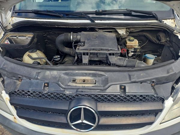 2013 MERCEDES-BENZ SPRINTER Standard / High