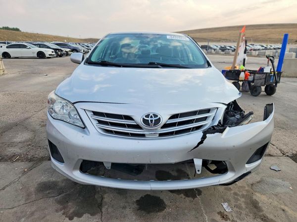 2013 TOYOTA COROLLA