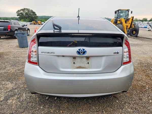 2015 TOYOTA PRIUS