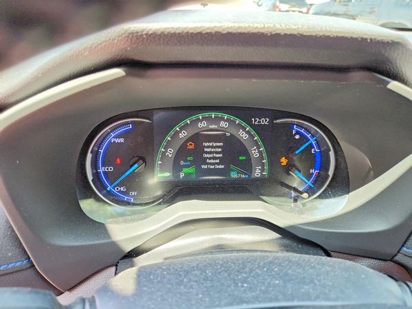 2019 TOYOTA RAV4 XSE HV 4WD