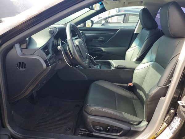 2024 LEXUS ES 300H