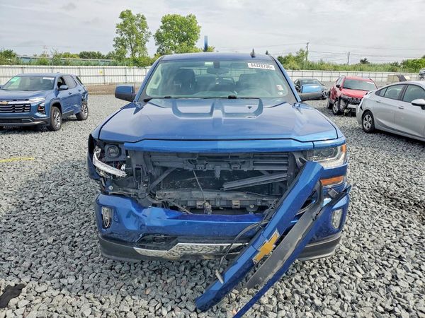 2017 CHEVROLET SILVERADO LT