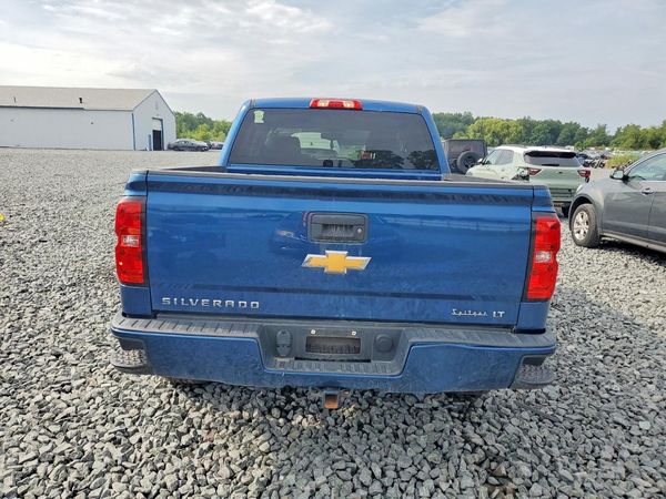 2017 CHEVROLET SILVERADO LT