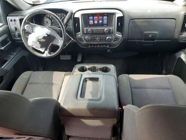 2017 CHEVROLET SILVERADO LT