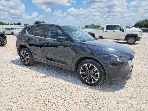 2023 MAZDA CX-5 Premium Package