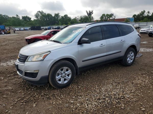 2017 CHEVROLET TRAVERSE LS