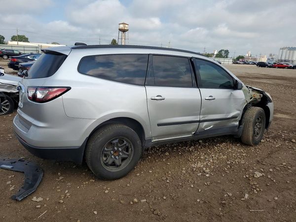 2017 CHEVROLET TRAVERSE LS