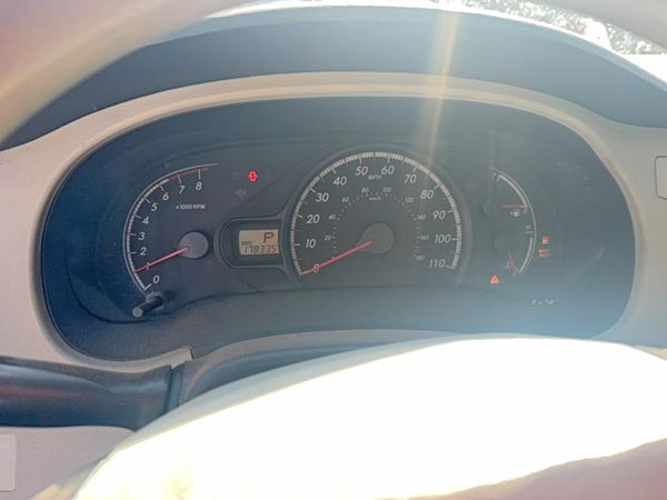 2012 TOYOTA SIENNA