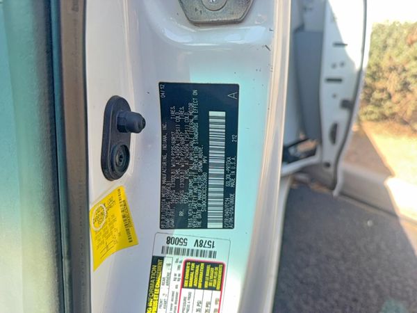 2012 TOYOTA SIENNA
