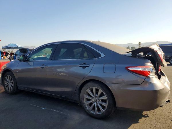 2015 TOYOTA CAMRY