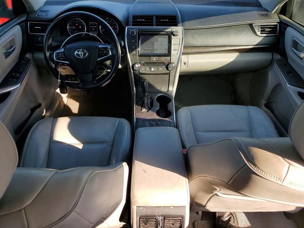 2015 TOYOTA CAMRY