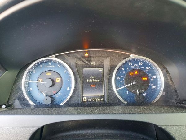 2015 TOYOTA CAMRY