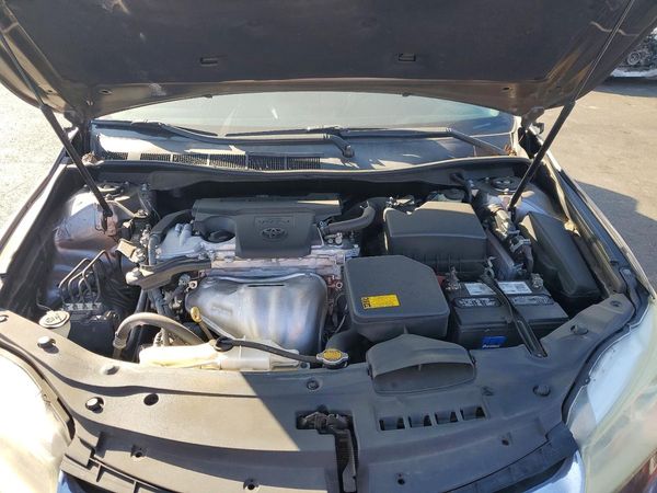2015 TOYOTA CAMRY