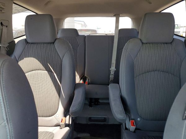 2015 CHEVROLET TRAVERSE 1LT — SUVN