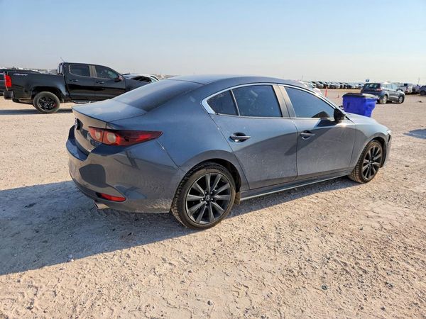 2024 MAZDA 3 Preferred Package