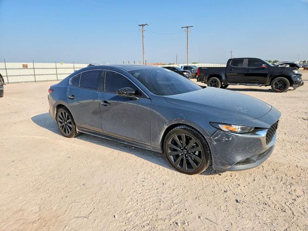 2024 MAZDA 3 Preferred Package