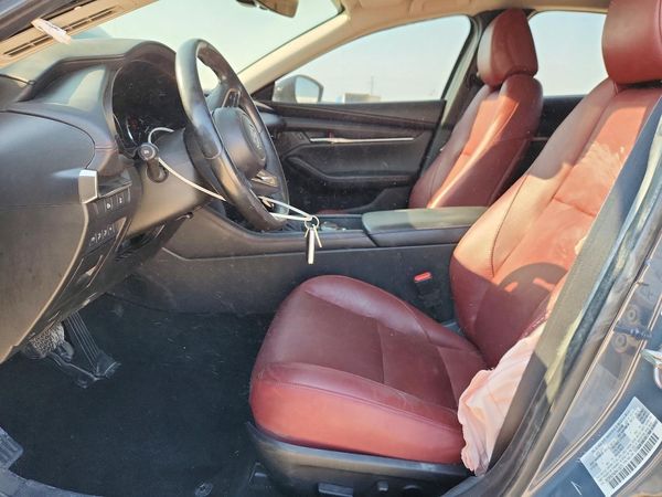 2024 MAZDA 3 Preferred Package