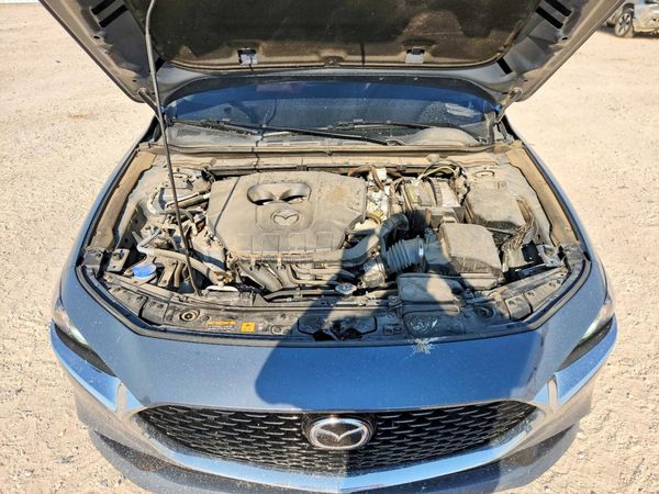 2024 MAZDA 3 Preferred Package