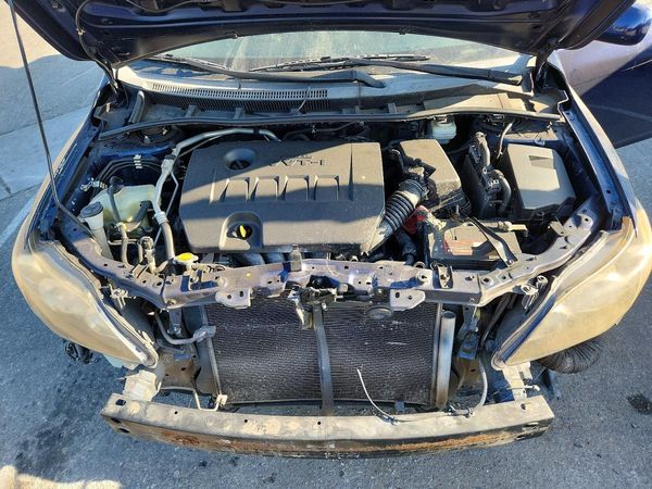 2012 TOYOTA COROLLA