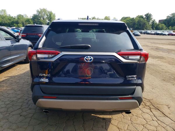 2022 TOYOTA RAV4 Limited