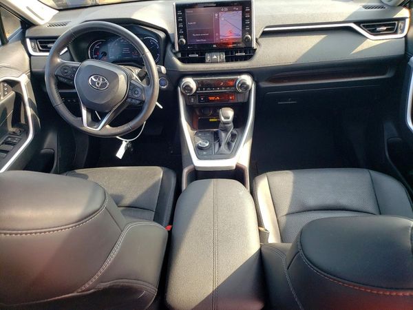2022 TOYOTA RAV4 Limited