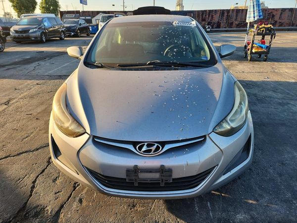 2016 HYUNDAI ELANTRA