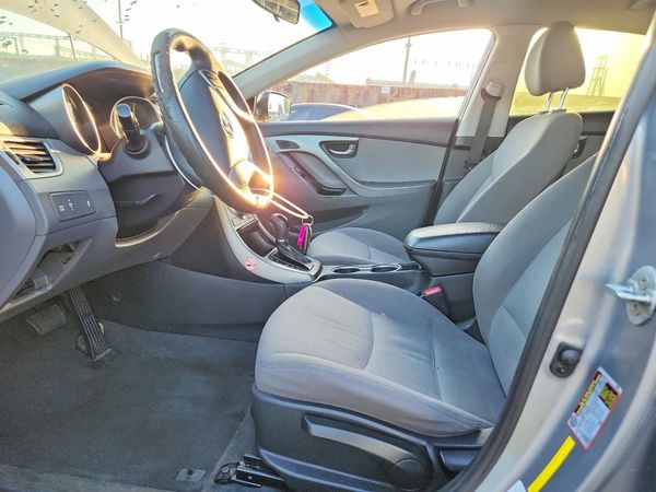 2016 HYUNDAI ELANTRA